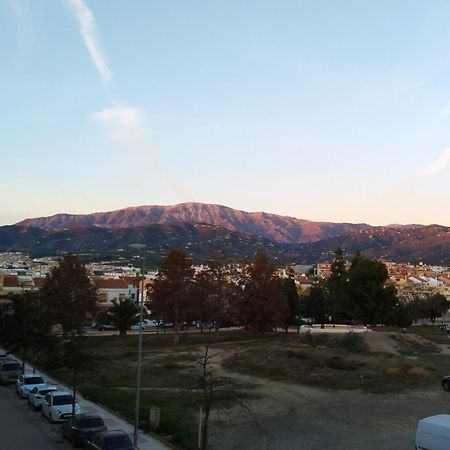 Fastastico Apto Torre Del Mar Parking Wi-Fi Екстер'єр фото